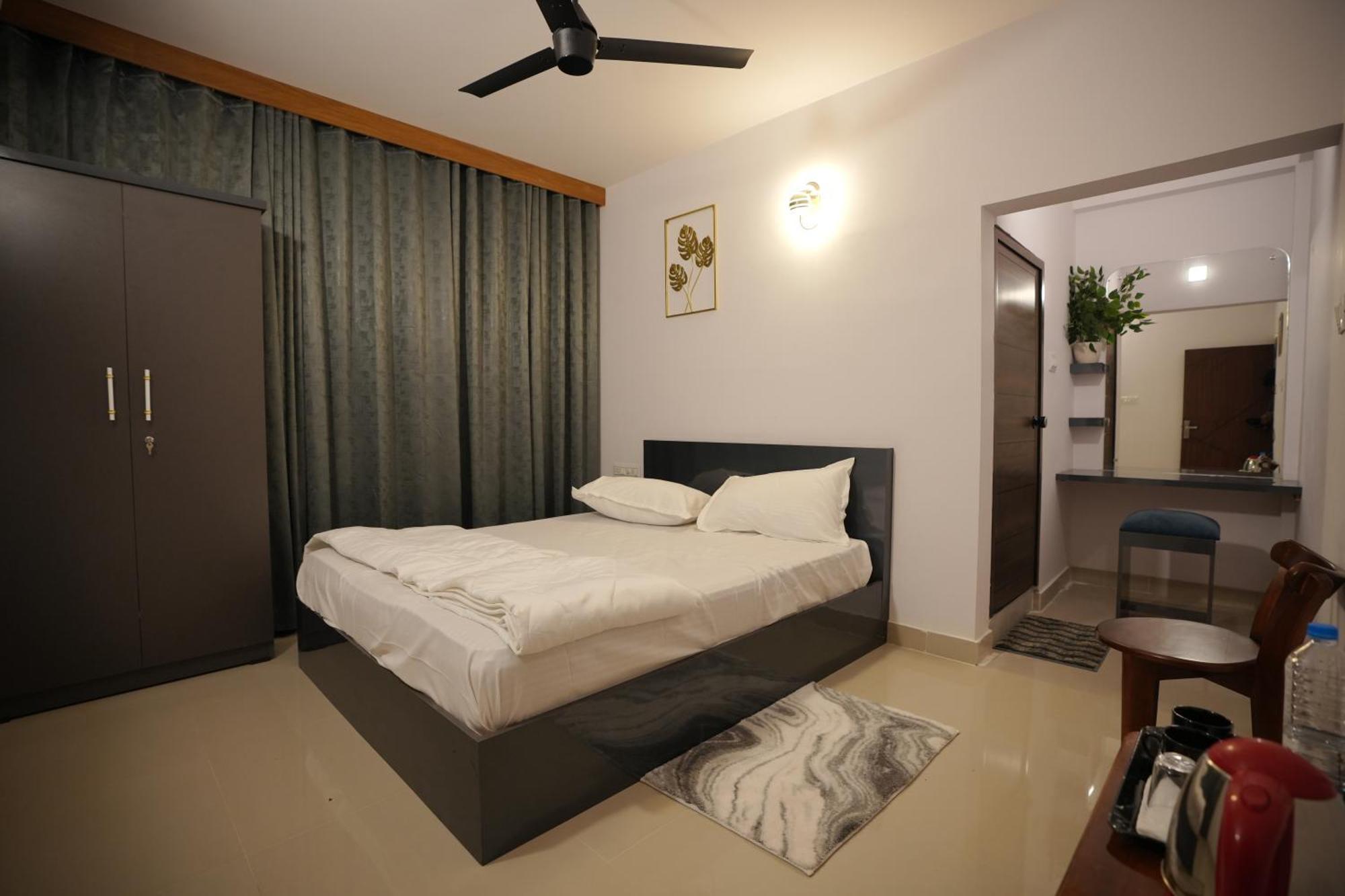 Hotel Le Marina Residency Calecute Exterior foto